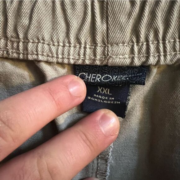 Cherokee Men’s Shorts Tan XXL 7’ - Picture 2 of 3